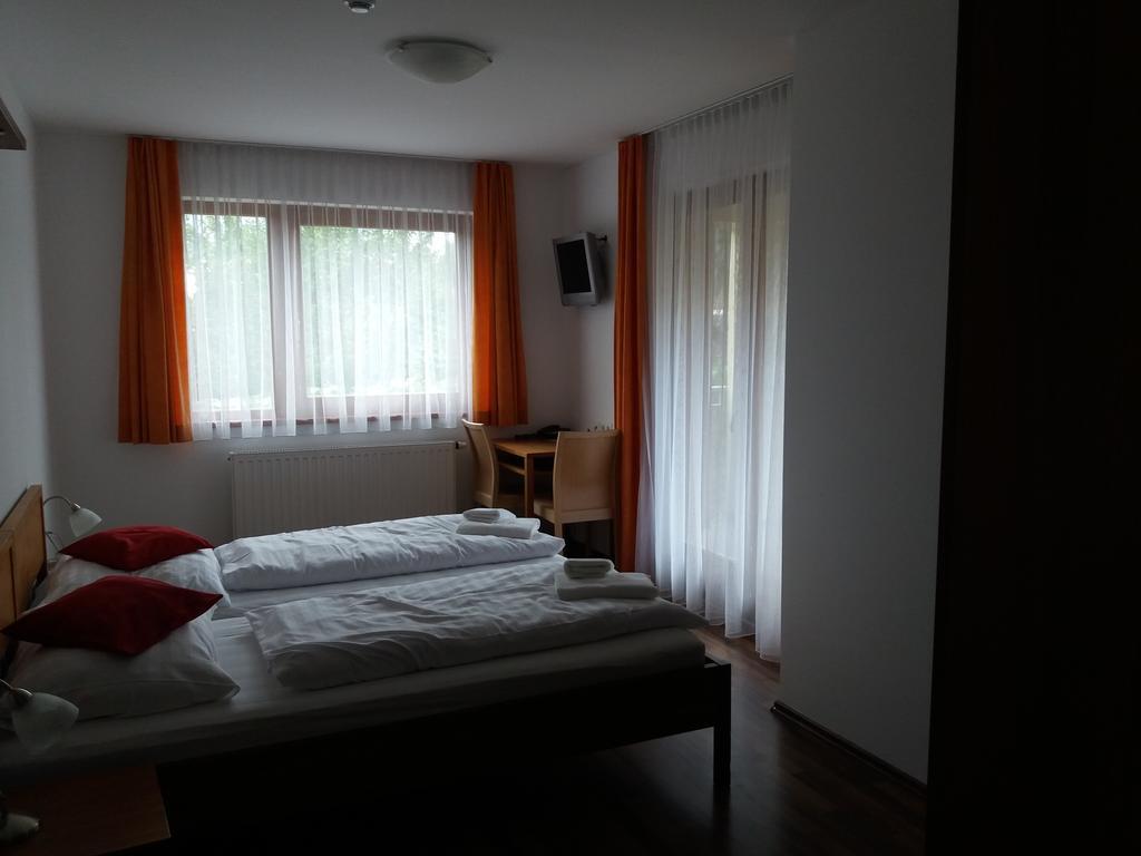 Balaca Panzio Veszprém Exterior foto
