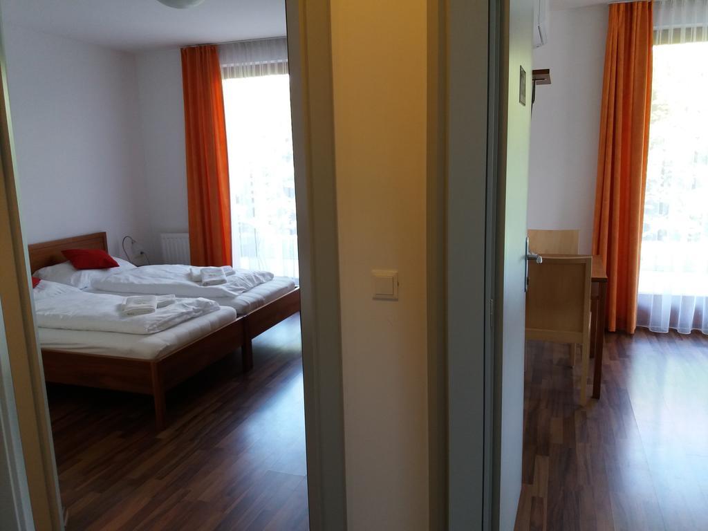 Balaca Panzio Veszprém Exterior foto