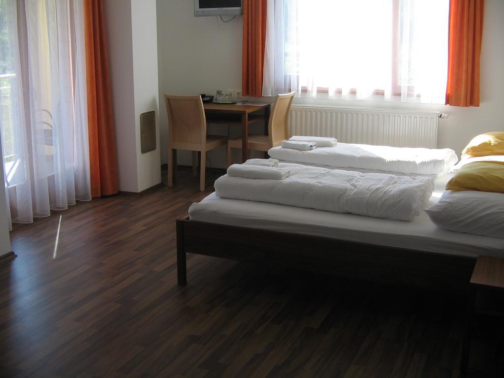 Balaca Panzio Veszprém Exterior foto